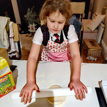 Load image into Gallery viewer, DIY Kids Pizza Kits
